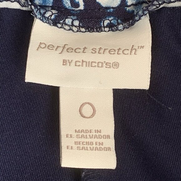 Chico’s Perfect Stretch Skort Womens Small Pull On Blue Seahorse Print Pockets - Picture 2 of 10